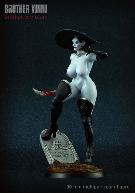 Vampire Lady 90mm Figure By Vinnipoo Hentai Foundry
