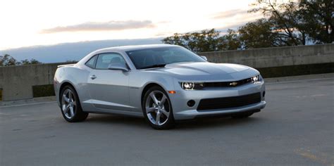 2014 Chevrolet Camaro | Consumer Guide Auto