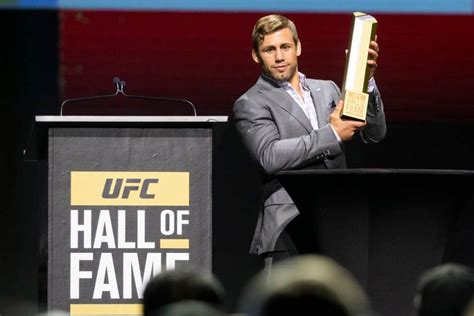 UFC inducts 4 into Hall of Fame — PHOTOS | Las Vegas Review-Journal