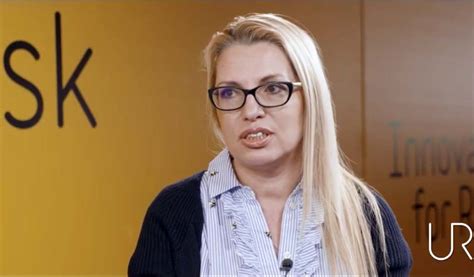 Alina Sava expert în Educație al Băncii Mondiale Aș spune unui