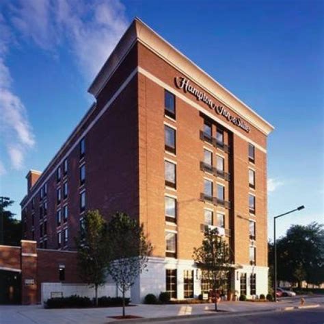 Hampton Inn & Suites | Downtown Knoxville