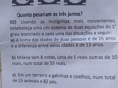 A soma das idades de duas pessoas é de 25 anos e a diferença entre