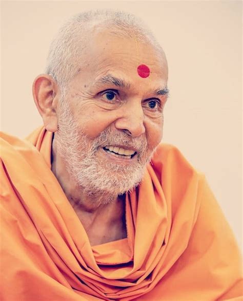 Dhwani Prajapati On My Spiritual Guru Mahant Swami Maharaj Hd Phone