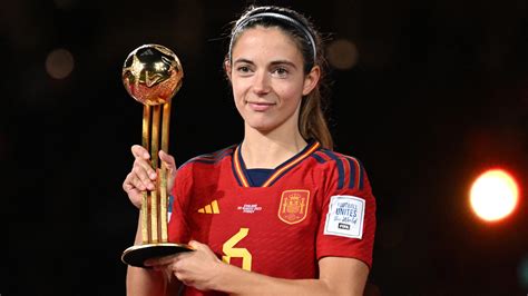 Conheça a craque espanhola Aitana Bonmatí eleita melhor jogadora da