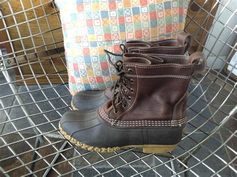 LL Bean Duck waterproof boots fits us men 7/women 8.5