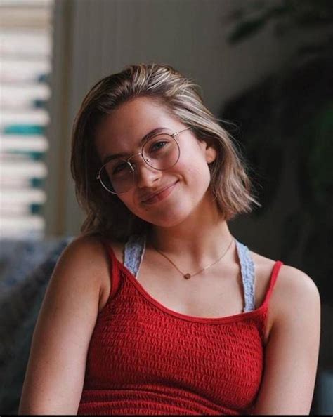 Hot Girls With Glasses 13 Klykercom