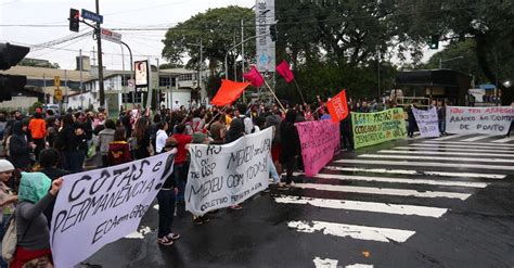 USP protestos de alunos funcionários e professores Fotos UOL Educação