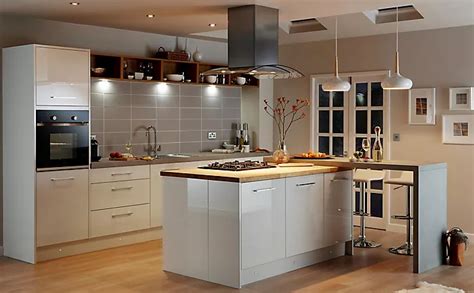 Kitchen lighting buying guide | Ideas & Advice | DIY at B&Q