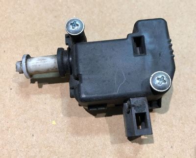 Vw Touran Fuel Flap Open Motor Actuator T A Ebay