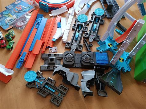 Hot Wheels Track Builder Bahn Gebraucht in Buchs ZH für CHF 31 mit