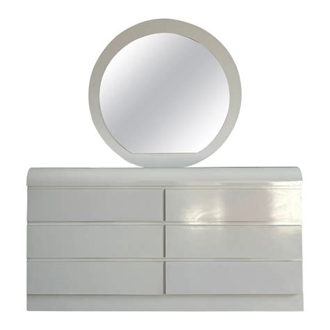 Post Modern White Gloss Laminate Waterfall Drawer Dresser With Round