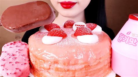 Asmr Strawberry Crepe Cakes Ice Cream Eating Sounds Mukbang딸기 크레이프 케이크 아이스크림 디저트 먹방 Youtube