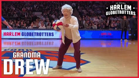 Grandmas Got Some Serious Ball Handles😱 Harlem Globetrotters Youtube