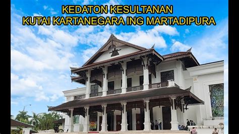 Suasana Isi Di Dalam Kedaton Kesultanan Kutai Kartanegara Ing