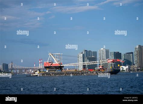 Weeks Marine Hi Res Stock Photography And Images Alamy