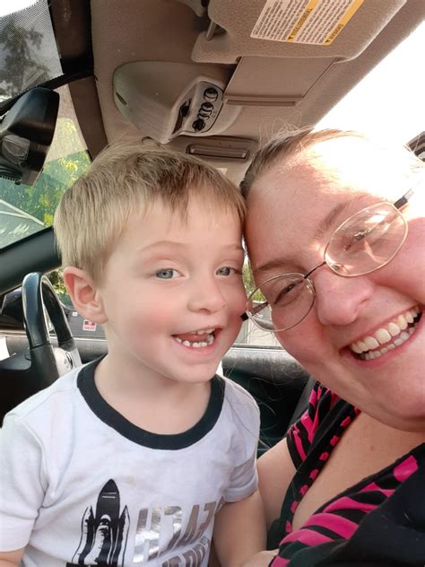 Jasmine Gifford's Instagram, Twitter & Facebook on IDCrawl