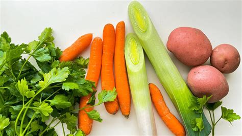 Carrot Leek And Parsley Soup Carrot Parsley And Leek Soup Recipe