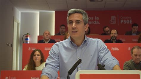 Zuloaga Ataca A Revilla Su Socio De Gobierno Y Defiende Que Cantabria