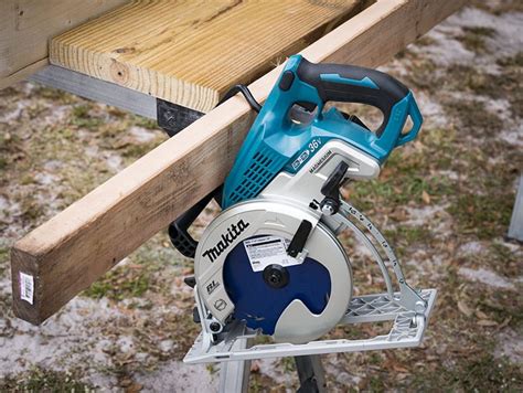 Makita V X Brushless Rear Handle Circular Saw Review Ptr