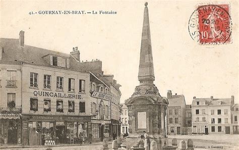 Gournay En Bray Place Nationale Et Halle Au Beurre Carte Postale