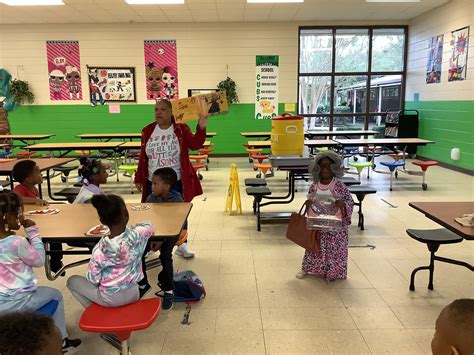 Lowndes County Celebrates Head Start Awareness Month Lowndes Signal