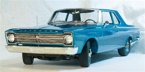 Moebius Models 1218 125 1965 Plymouth Belvedere Kit Build Review