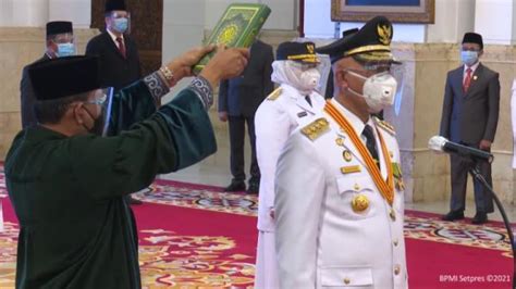 Dilantik Presiden Jokowi Mahyeldi Audy Resmi Jadi Gubernur Dan Wakil