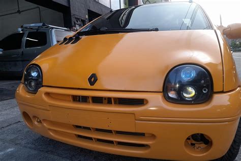 Un Renault Twingo Pick Up La Inédita Transformación Del Compacto