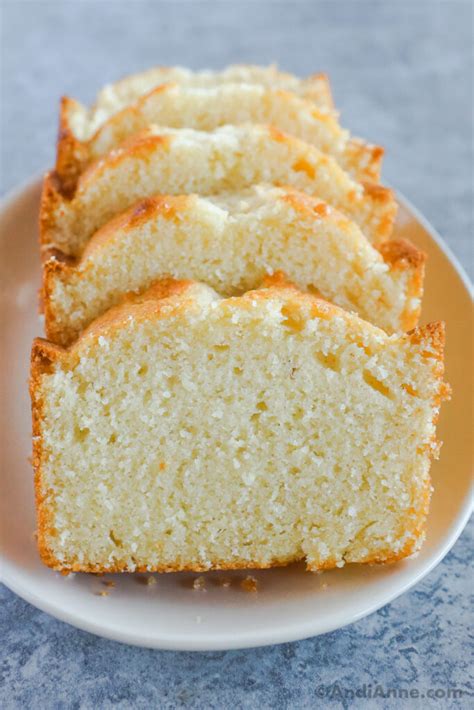 Easy Vanilla Pound Cake