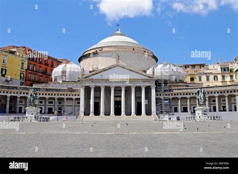 Basilica Di San Francesco Di Paola In Piazza Del Plebiscito Hi Res