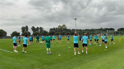 Formello Lazio Inizia La Rifinitura Anti Feyenoord Aperti Ai