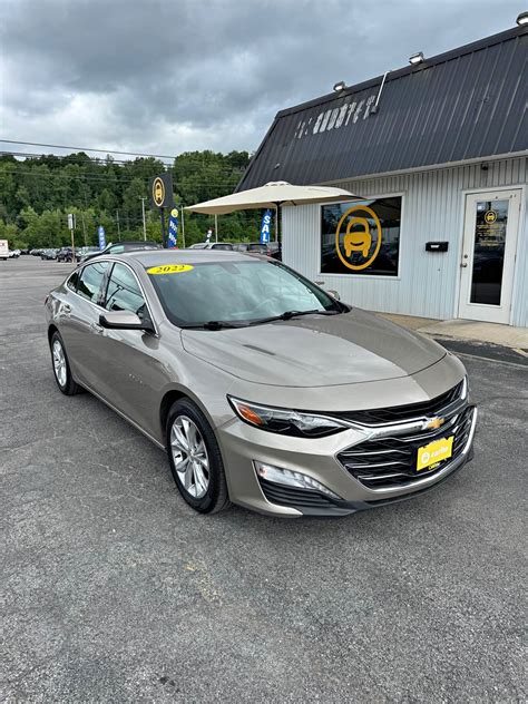 2022 Chevrolet Malibu · LT