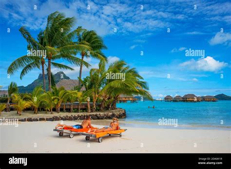 Plage Le Bora Bora By Pearl Resorts Resort De Luxe Dans L Le Motu