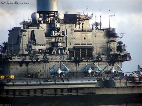 Su 33 Operando No Admiral Kuznetsov Poder Naval