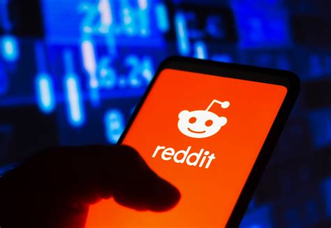 Reddit 'down' as users complain of comments not loading in hours long