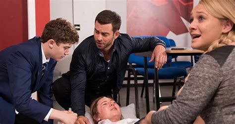 Peri Gives Birth At School In Hollyoaks Hollyoaks Photos What S On Tv What To Watch