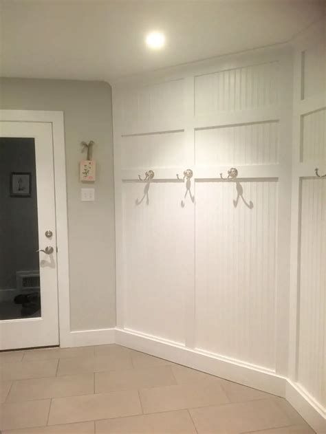 A Step By Step Guide On Wainscotting A Mudroom Shunshelter