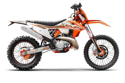 FIRST LOOK: 2021 KTM EXC range - Australasian Dirt Bike Magazine