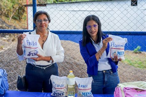 M S De Mill N Mil Estudiantes Inician El Ciclo Escolar