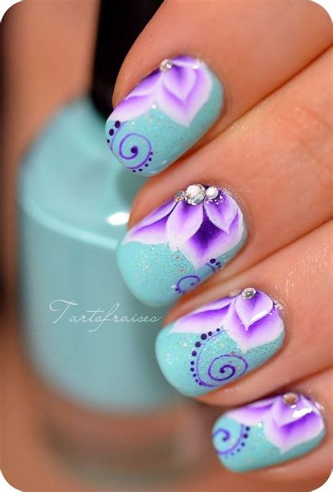 Flower Nail Designs Perfect For Spring And Summer Time Great Nails