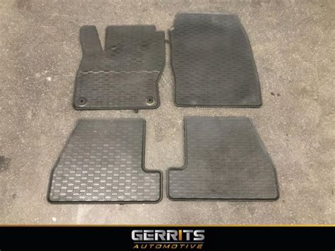 Ford Focus Kits Tapis Stock Proxyparts Fr