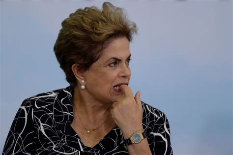 Visão Dilma Rousseff A luta pela democracia não tem data para terminar