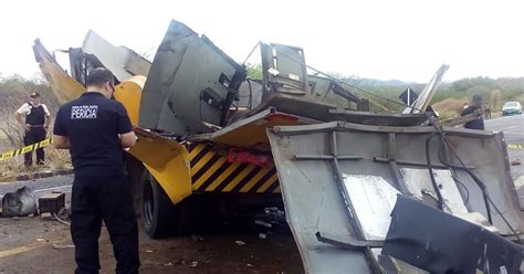 G Grupo Armado Bloqueia Rodovia E Explode Carro Forte No Sert O Da