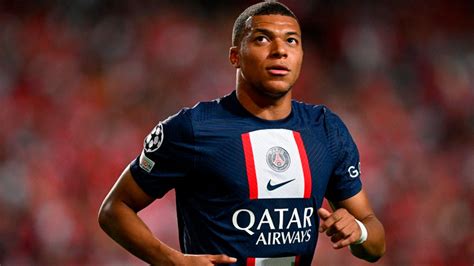 Mbappé reclama al PSG cerca de 100 millones de euros en salarios y