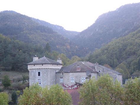 Chateau De Triadou Peyreleau Plus D Infos Sur Le Lien France