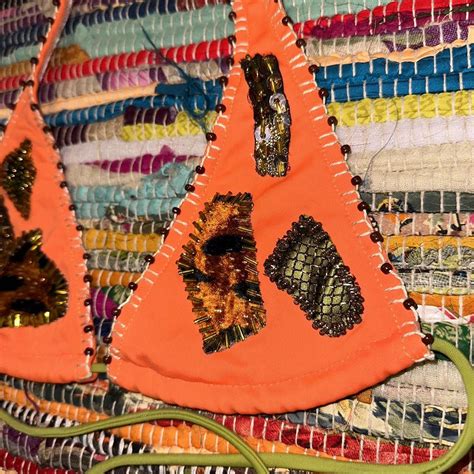 funky orange bikini top ᴗˬᴗ ꕤ price is Depop