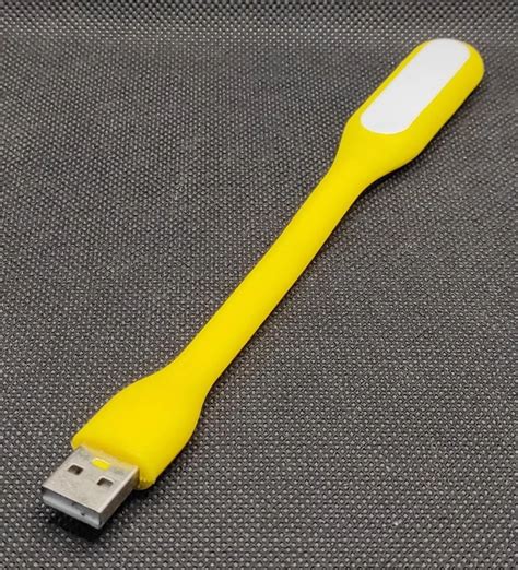 Фонарик USB гибкий Желтый – фото, отзывы, характеристики в интернет ...