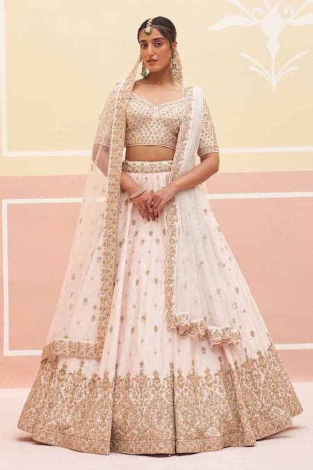 Buy Ivory Raw Silk Embroidered Zardozi Floral Mughal Bridal Lehenga Set