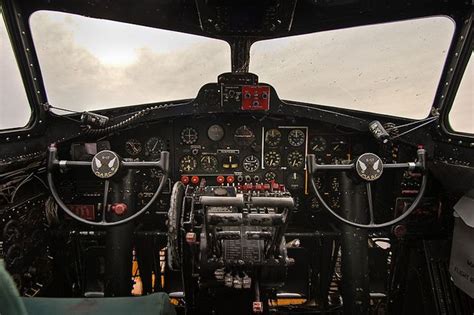 17 Best images about Aviation: B-17 Interior on Pinterest | United ...