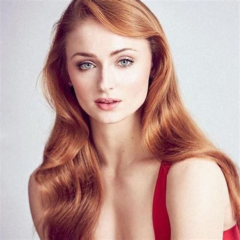 Beautiful Red Hair Gorgeous Redhead Beautiful Beautiful Sansa Stark